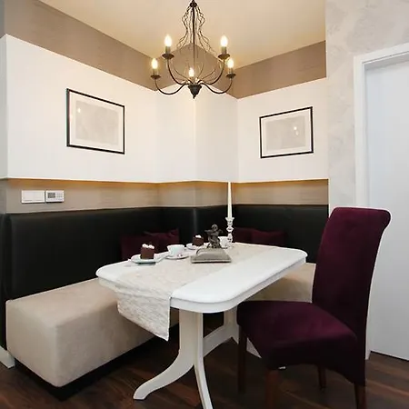 Umut Apartment Heviz