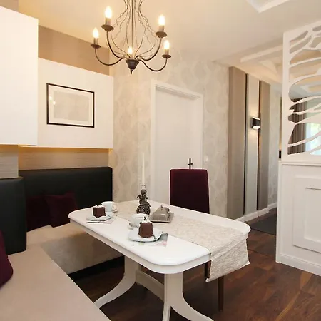 Apartment Umut Heviz